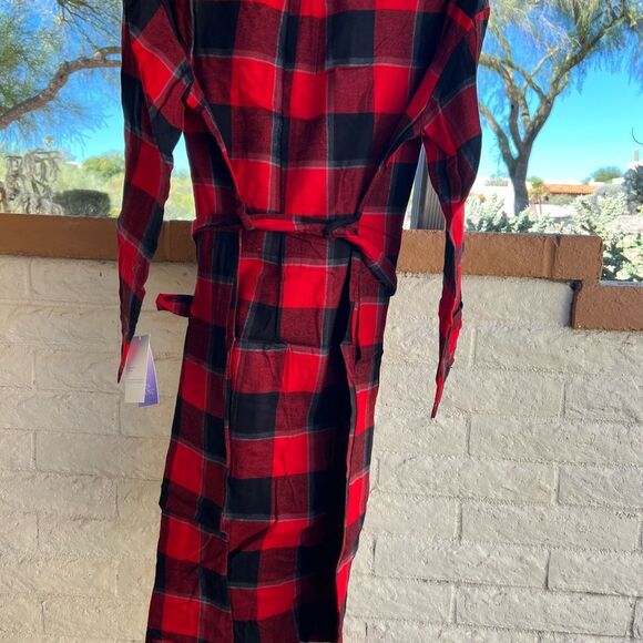 NEW Stars Above Robe - Picture 2 of 3